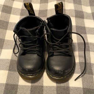 Dr Martens Brooklee B boots